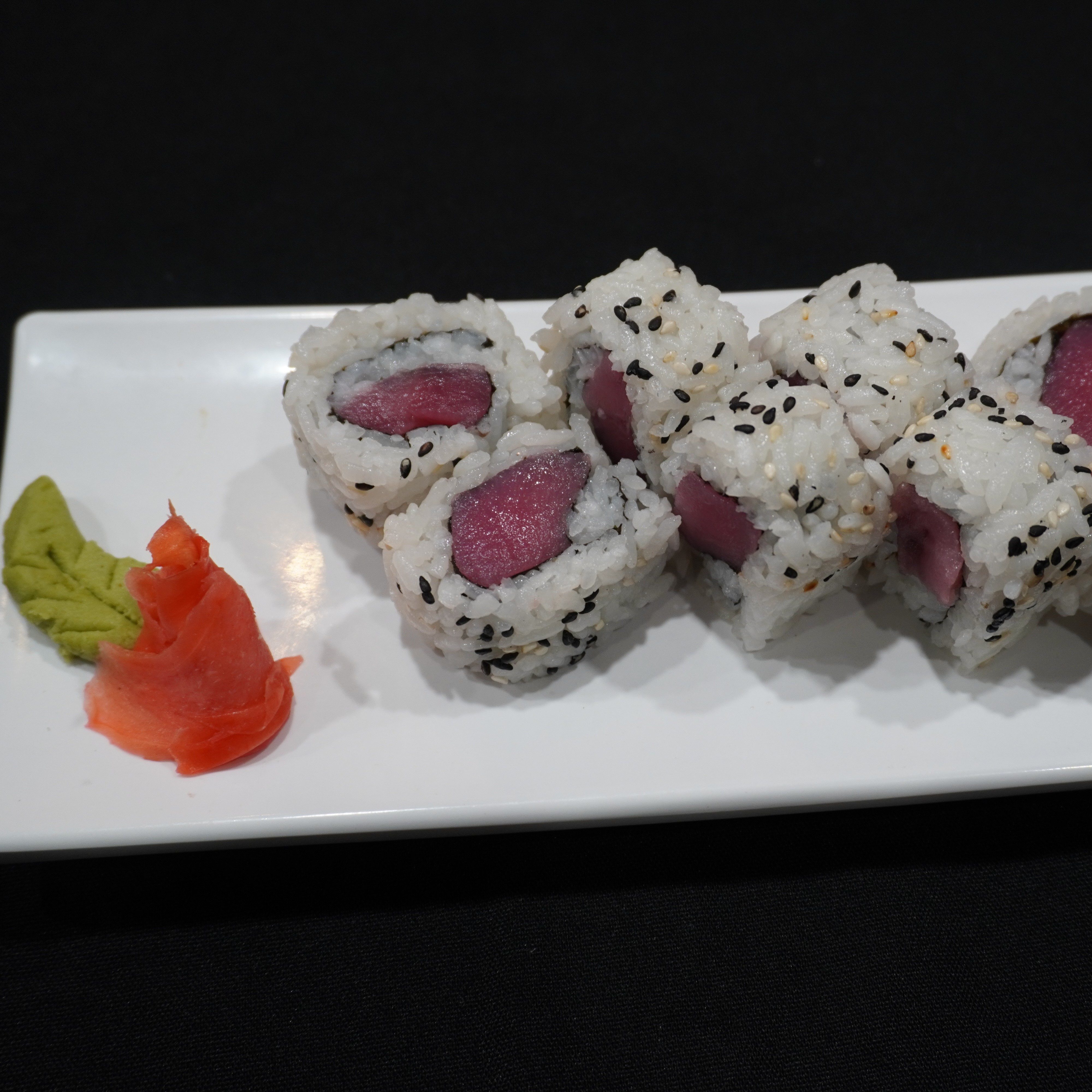 Tuna Roll.